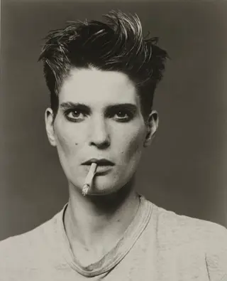 Bettina Rheims (1952) - Leslie, Paris 1989