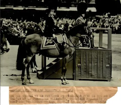 Onbekend - Foto's van paard met ruiter