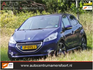 Peugeot 208 1.2 VTi Allure ( INRUIL MOGELIJK )