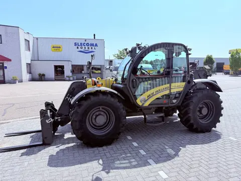 New Holland TH7.42 Telehandler