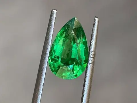 1 pcs Groen Tsavoriet - 2.18 ct