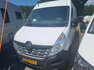Renault Master T35 2.3 dCi L2