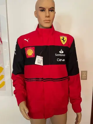 Ferrari - Formule 1 - 2022 - Zomerjassen