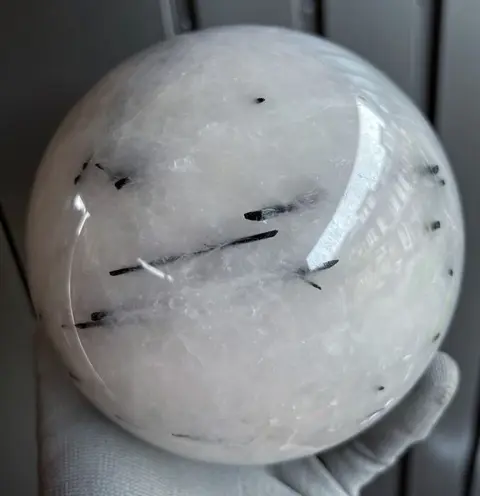 Good Quality tourmaline crystal sphere Kristal -