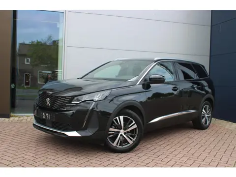 Peugeot 5008 1.2 PureTech 130pk Allure Pack Business 7-zits Airco Navi Camera Carplay