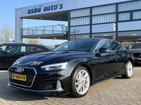 Audi A5 Sportback 45 TFSI 245 pk Quattro Sport Automaat Trekhaak Led Matrix koplampen Standkachel St