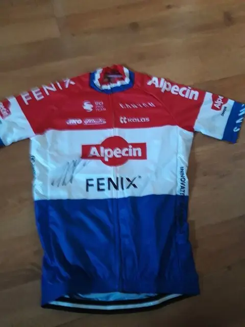 Mathieu van der Poel - 2021 - Jersey(s)