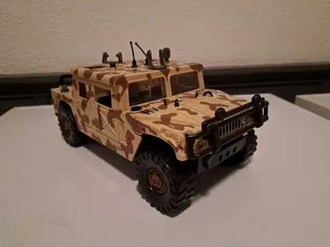 Onbekend - Auto Zeer Grote Humvee - 2000-heden