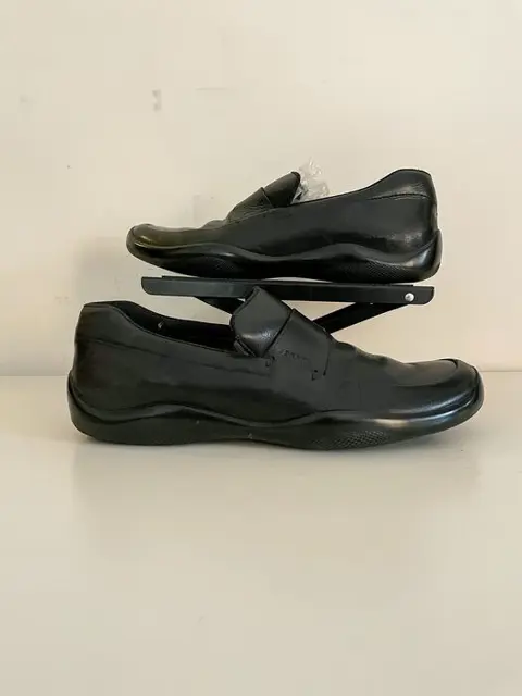 Prada - Instappers - Maat: Schoenen / EU 43, Schoenen / EU