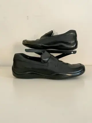 Prada - Instappers - Maat: Schoenen / EU 43, Schoenen / EU