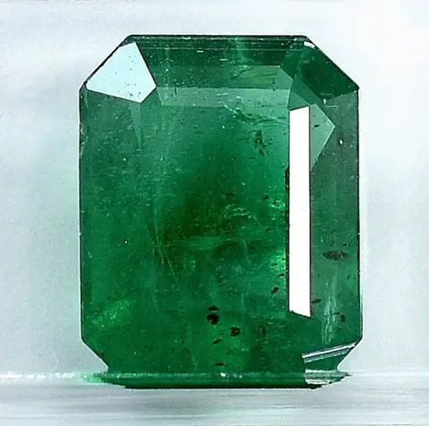 Geen minimumprijs - Smaragd - 6.07 ct
