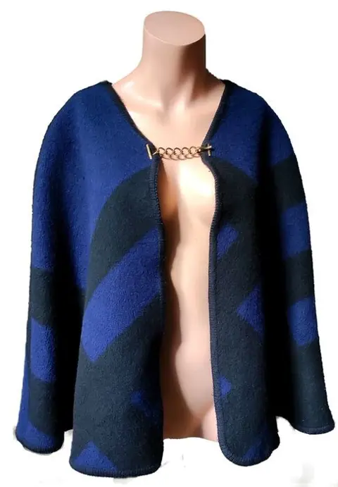 Burberry - Cashmere Cape