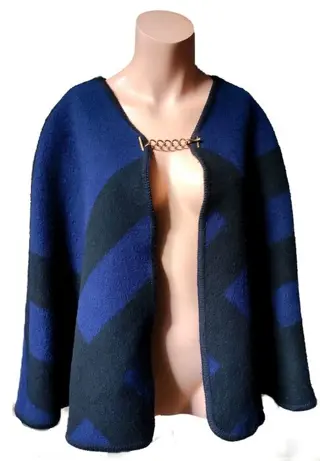 Burberry - Cashmere Cape