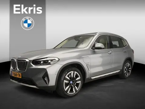 BMW X3 xDrive30e | LED | Navigatie | Schuifdak | Sportstoelen | PDC | DAB | Hifi speakers | Alu 18 i