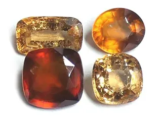 4 pcsHessoniet granaat - geen minimumprijs - 17.20 ct