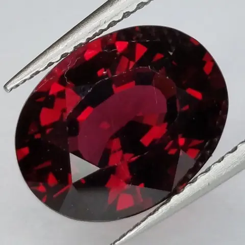 Rhodoliet Granaat - 4.89 ct