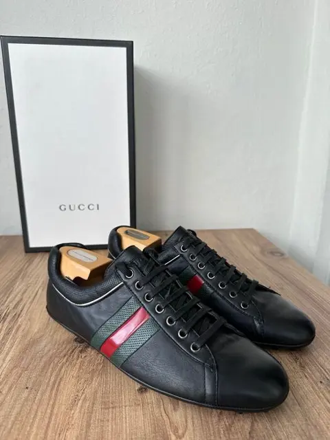 Gucci - (Help For Earthquake) - Sneakers - Maat: Schoenen /