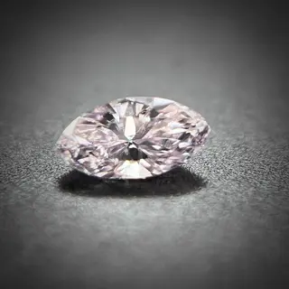 1 pcs Diamant - 0.09 ct - Markies - lichtroze - SI2