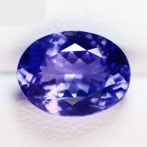 1 pcs Blauw, Violet Tanzaniet - 8.19 ct