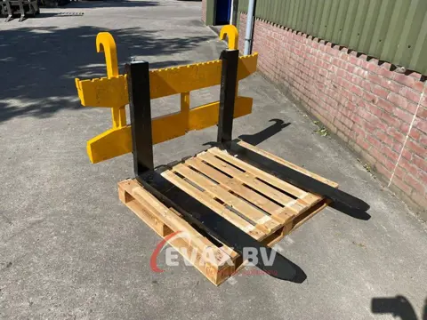 JCB Q-fit Pallet vorkenbord (bj 2025)