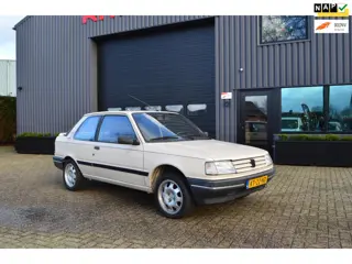 Peugeot 309 1.6 XL | Automaat | NAP | 3 deurs