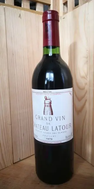 1979 Château Latour - Pauillac 1er Grand Cru Classé - 1