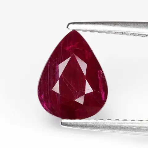 Rijk rood Robijn - 2.35 ct