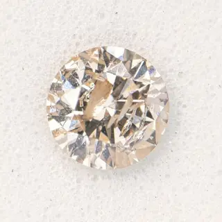 1 pcs Diamant - 0.55 ct - Rond - Light Pinkish Brown -