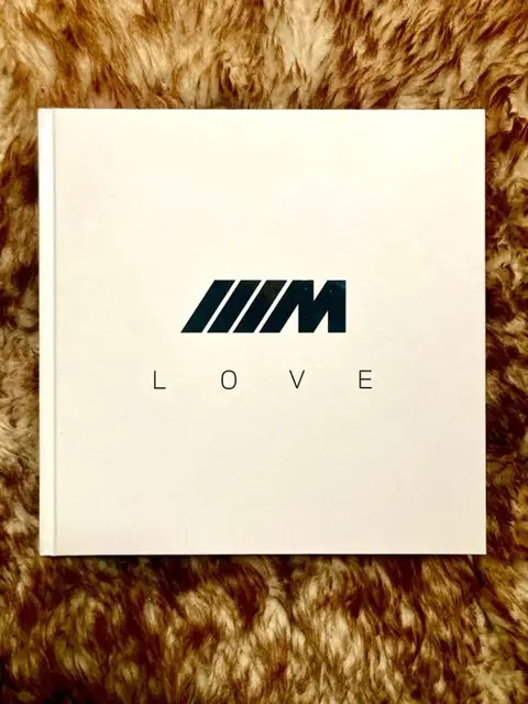 Brochures/catalogi - Ausverkauftes BMW M Love Buch (Delius
