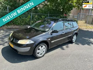 Renault Mégane Grand Tour 1.6-16V Expression Luxe ZO INGERUILD DUS ZO WEG PRIJSJE