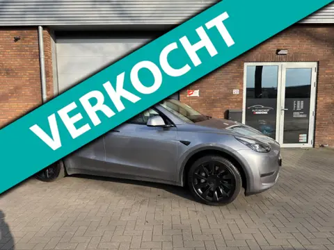Tesla Model Y Long Range AWD 75 kWh|BTW|TREKHAAK
