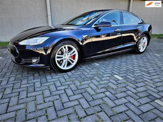 Tesla MODEL S 85D Performance*€ 20.500 NETTO*700PK AUTOPILOT/PANODAK/LUCHTVERING