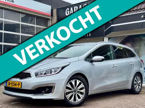 Kia Cee'd Sportswagon 1.6 GDI DynamicLine | Navi | Camera | Trekhaak | Pdc | Iso | Flex | Cruise | C