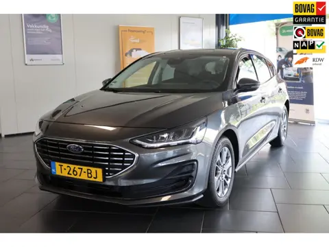 Ford Focus 1.0 EcoBoost Hybrid Titanium