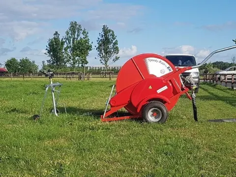 RM irrigation 505 beregening haspel beregenen professioneel voor bijvoorbeeld een voetbalveld - uit 