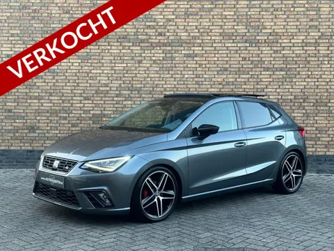 SEAT Ibiza 1.5 TSI EVO FR 150pk Pano Beats Stoelvw Cam Led Climatr Navi