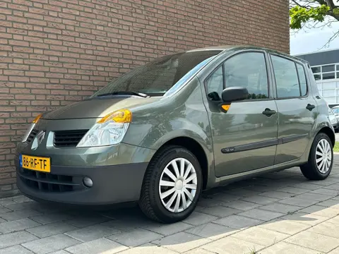 Renault Modus 1.6-16V Dynamique Luxe