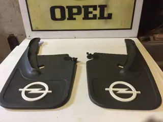 Spatlappen Opel Kadett E achter 90271385