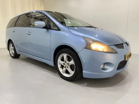 Mitsubishi Grandis 2.4-16V Intense 7-pers. (bj 2005)