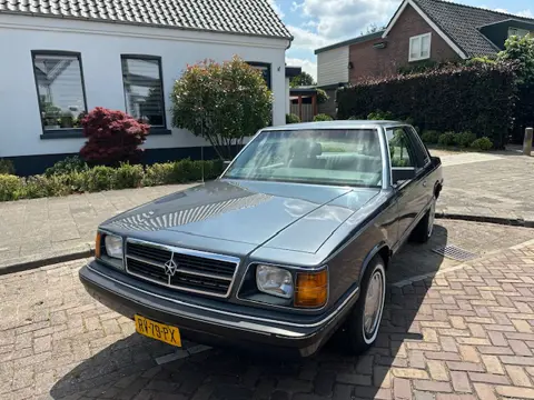 Dodge Aries 2.2 LE Coach (bj 1987, automaat)