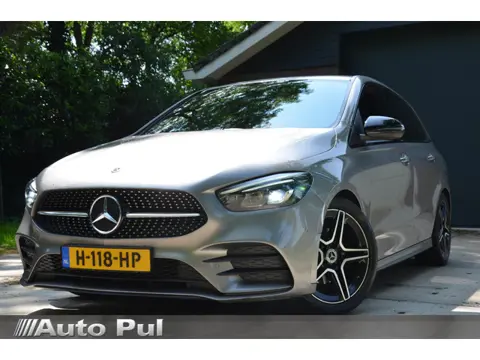 Mercedes-Benz B-klasse 180 Business Solution AMG Automaat/Led/Navi/Pdc/Ecc/Stoelverwarming/Cr-Contro