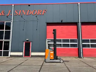 Still FMX 17 8.8 meter 1700 kg Reachtruck (bj 2008)