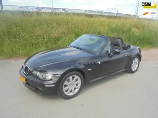 BMW Z3 Roadster Bmw Z3 1.9 benzine cabrio airco zwart leer lmv