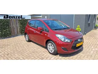 Hyundai ix20 1.6i Premium AUTOMAAT + 66100 km (bj 2016)