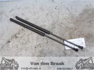 Seat Ibiza Hatchback 2008-2015 Achterklepzuigers