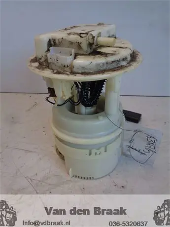 Peugeot 206 1.6 16V 1998-2009 Electrische benzinepomp