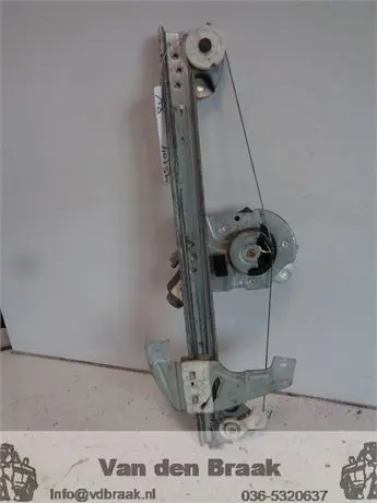 Peugeot 107 2005-2014 Electrisch raammechaniek rechts