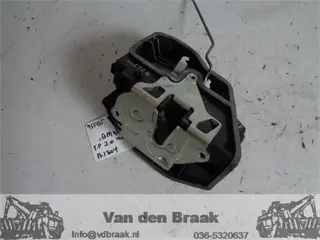 BMW 5-serie E60 Sedan 2003-2007 Deurslot rechtsachter