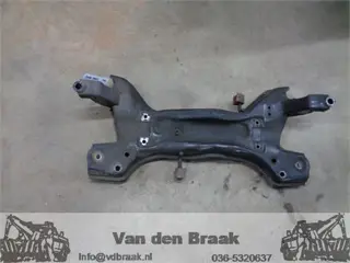 Volkswagen Golf 1.4 GT 2003-+2008 Subframe