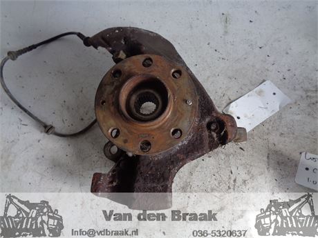 Opel Corsa 1.0 12V 2006-2015 Fusee links voor